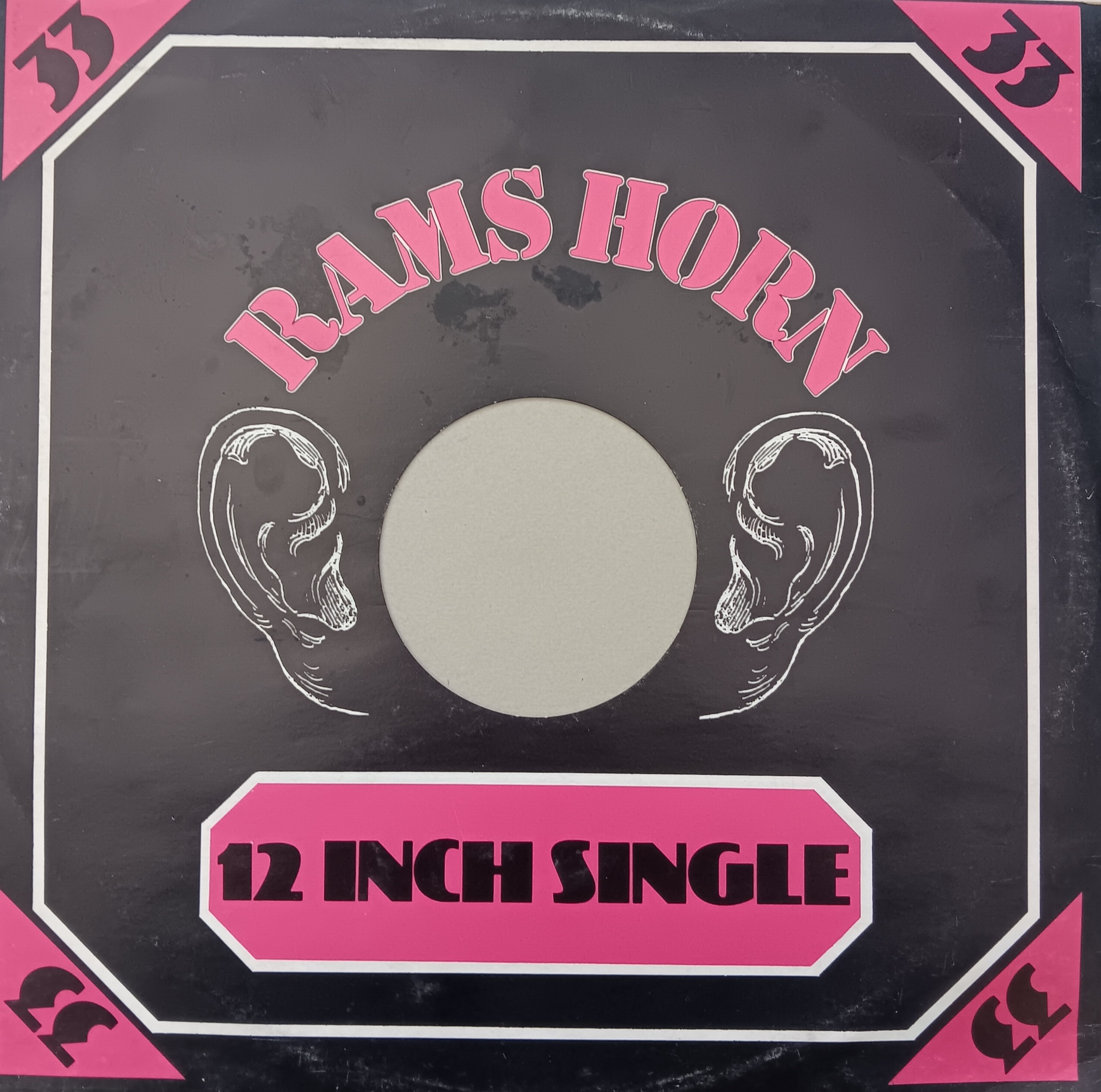 10cc _– The Best Of 1975 - 1977 1(7)