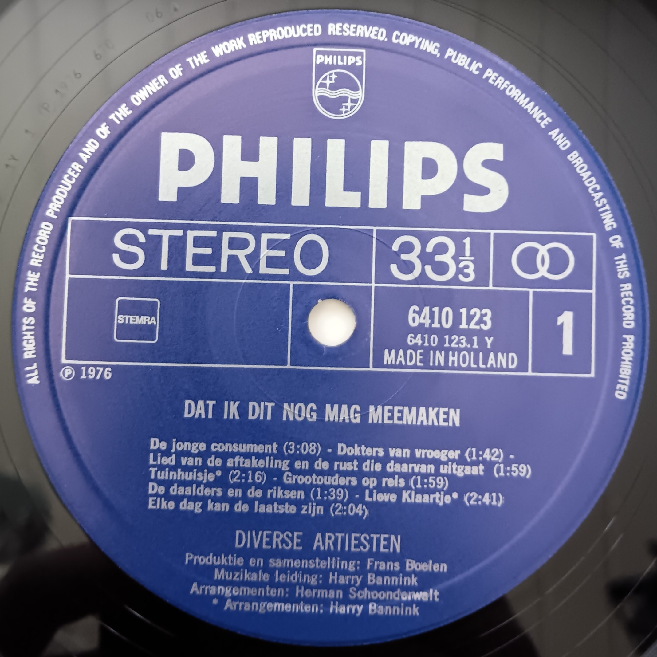 10cc _– The Best Of 1975 - 1977 1(18)