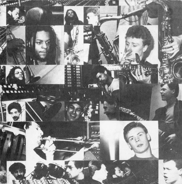 UB40 – Present Arms (lp+7") - Afbeelding 9
